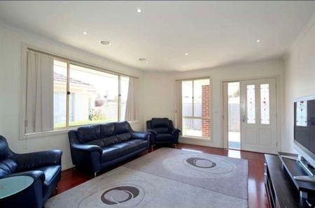 Bentleigh East - Photo 5