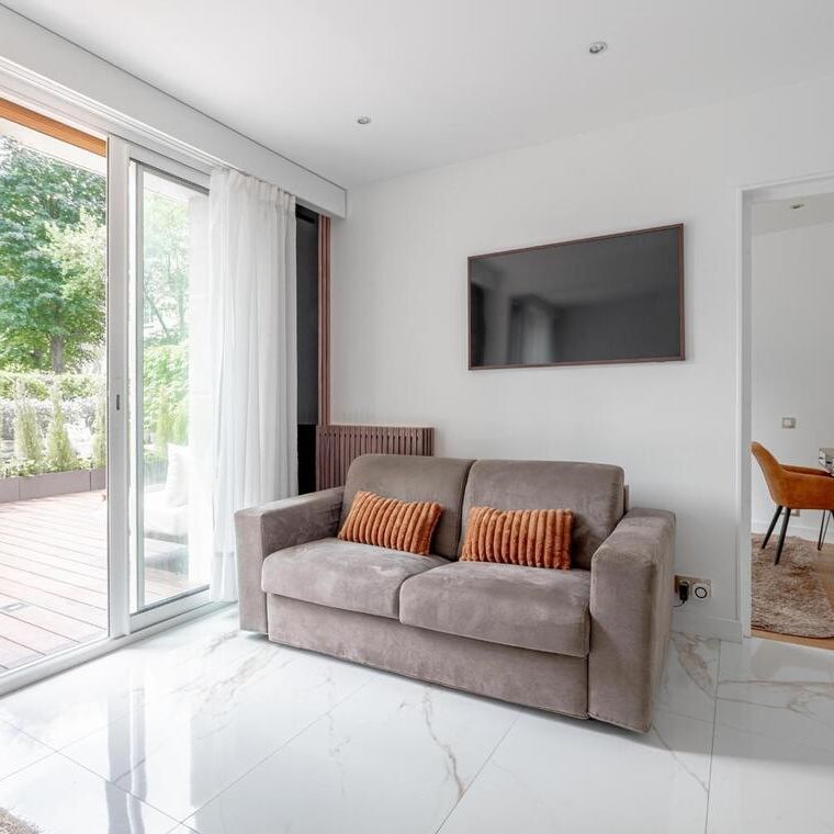 Appartement à louer rue de la Ferme, Neuilly-sur-Seine 92 - Photo 1
