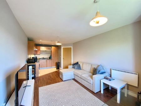 1 bedroom Flat To Let Total Size: 485 SQ FT - Photo 2