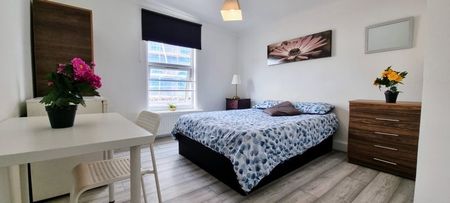 Room in a Shared House, Wendover Road, NW10 - Photo 4
