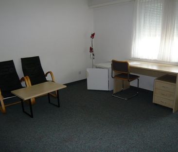 MIETEN OHNE KAUTION - Möbliertes Zimmer in Flughafennähe, NUR FRAUEN - Photo 3