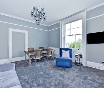 A delightful one bedroom apartment set within a Regency Villa. - Photo 3