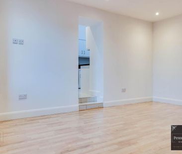 The Coach House, Princetown Road, Bangor, BT20 3TG - Photo 2