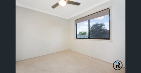 Beautiful Family Home - Photo 2