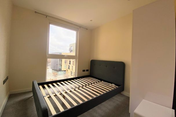 Burgess Springs, CHELMSFORD - Photo 1