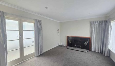 Charming Island Bay 3BR Home , Great location - Photo 5