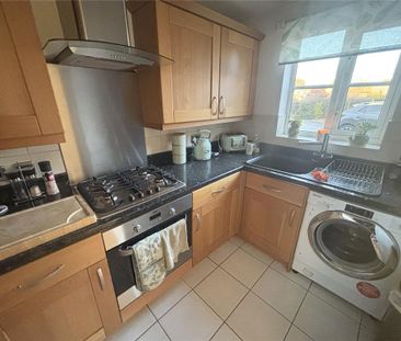 2 bedroom semi-detached house to rent - Photo 5