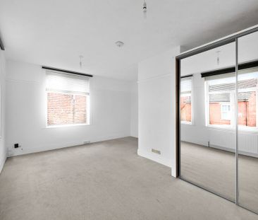 Winter Road, Southsea - Photo 2