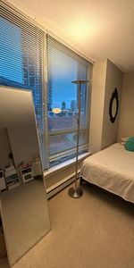 One bedroom in a share apartment Metrotown - Photo 3