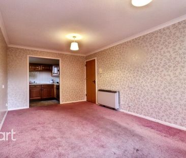 1 bedroom retirement property to rent - Photo 4