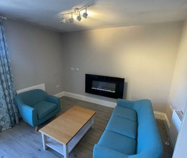 Apt 3, 34 Wellington Park, Belfast BT9 6DN - Photo 1