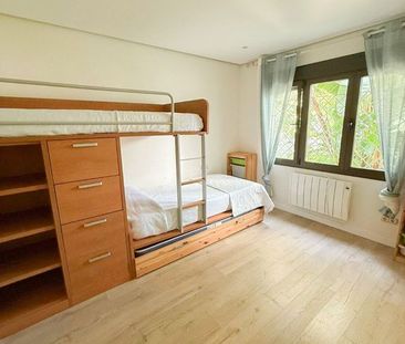 Luxury Apartment for rent in Marbella Del Este, Spain - Photo 6