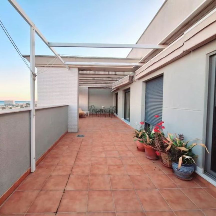 Alquiler de ático en Camino de la Térmica - Photo 1