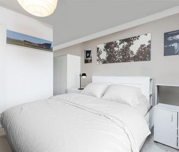 1 bedroom in a house share to rent - Photo 2