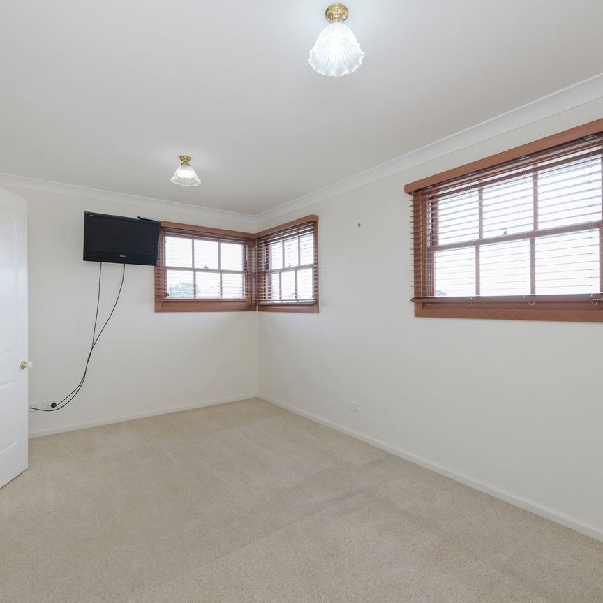 20 Cromwell Street, New Lambton NSW 2305 - Photo 1