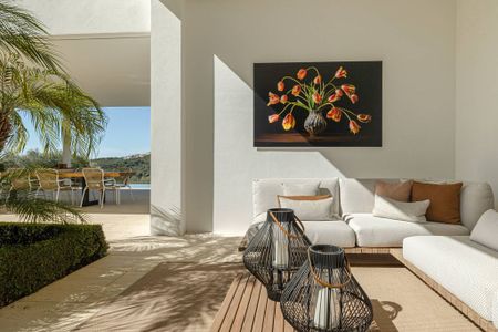 Luxury Villa for rent in Marbella, Andalusia - Photo 2