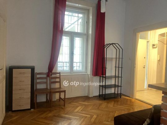Allé bevásárló központ, 1117, Budapest - Fotó 1