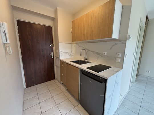Location Appartement 1 pièce 22m² METZ 57000 - Photo 1
