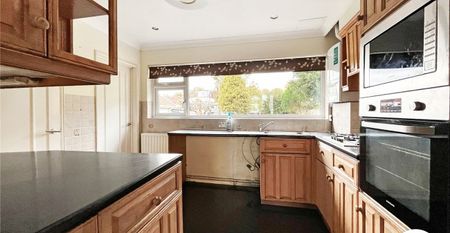 3 bedroom bungalow to rent - Photo 3