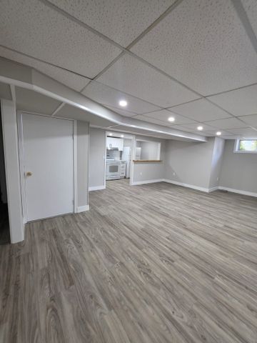 For Lease - 14 Northwood Drive, Brampton, Ontario - Photo 4