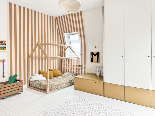 Tout savoir sur cette maison dans le quartier Deroulede-Leclerc-Albert, à Bois-Colombes - Photo 1