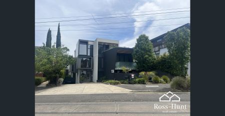 MODERN, APARTMENT IN THE HEART OF HAWTHORN - Photo 5
