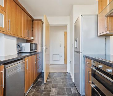 1 bedroom apartment to rent - Photo 4