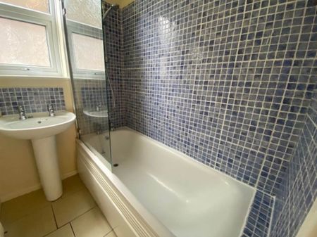 Weston Hillside, Weston-super-Mare, North Somerset - Photo 5