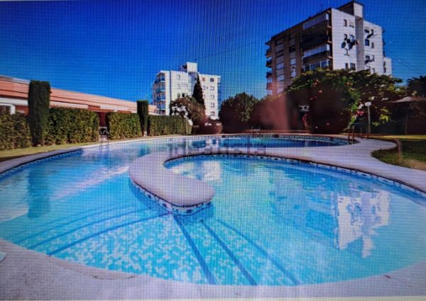 Spacious ground floor for rent with a pool and garden in Javea Arenal LONG TERM