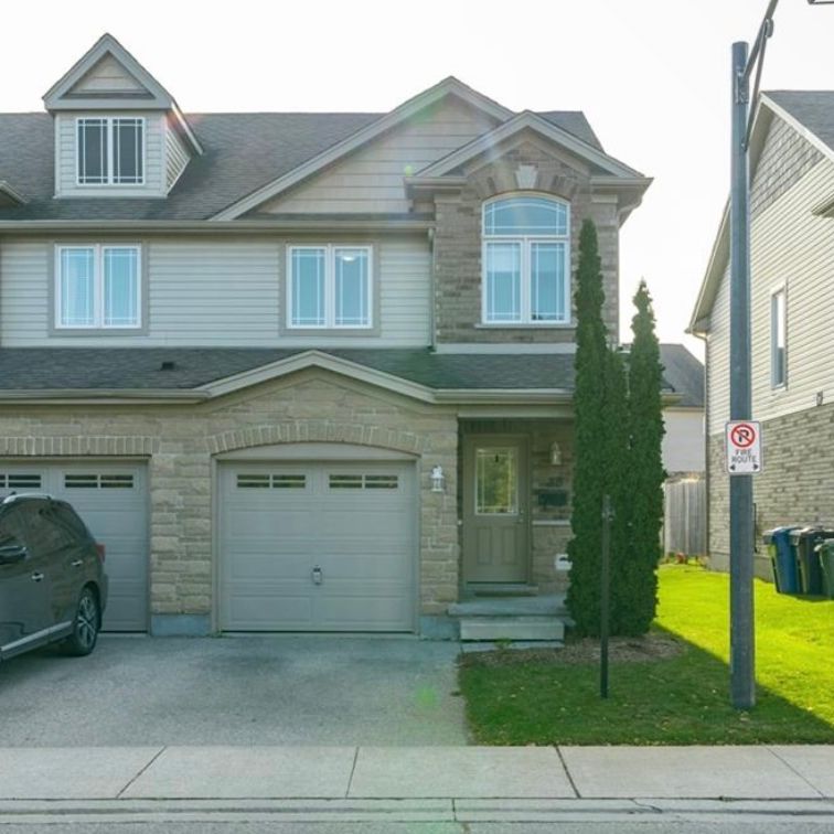 38 Waterford Dr, Guelph - Photo 1