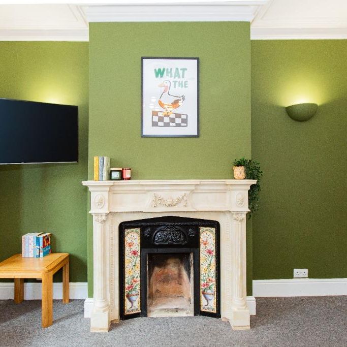 6 bedroom detached house to rent - Photo 1