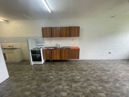 2 Bedroom Unit - Photo 4