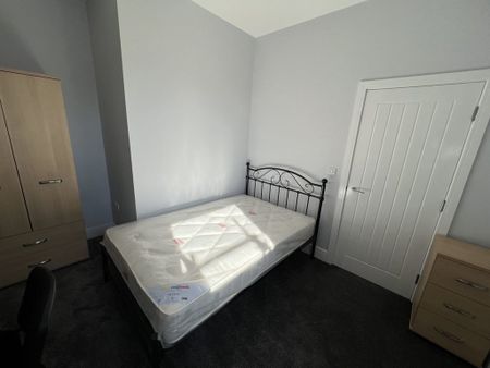 Burton Stone Lane - P1057 - Photo 3