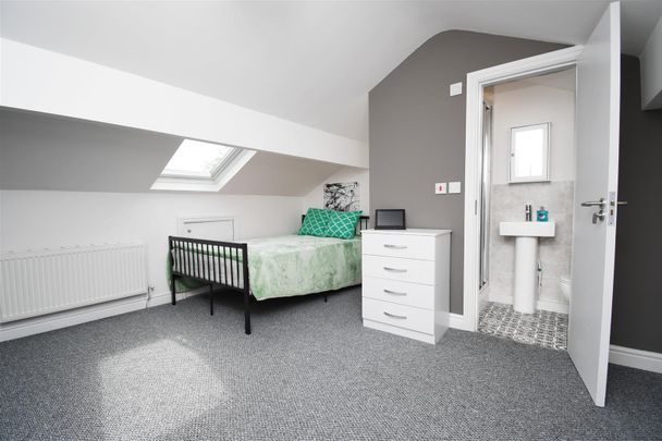 1 bed house share to rent in Christian Road, Preston, PR1 - Photo 1