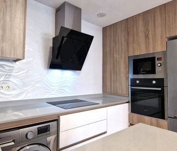 Casa o chalet de alquiler en Calle Federico Garcia Lorca, 11, Benij... - Photo 5