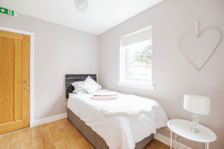 2 Bed Flat, King Street, AB24 - Photo 2