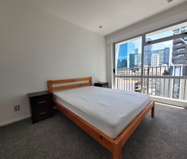 Lovely apartment, great location - Photo 3