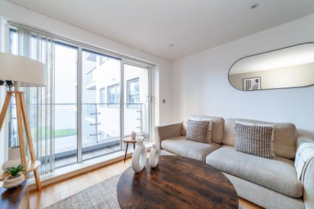 1 bedroom flat to rent - Photo 2