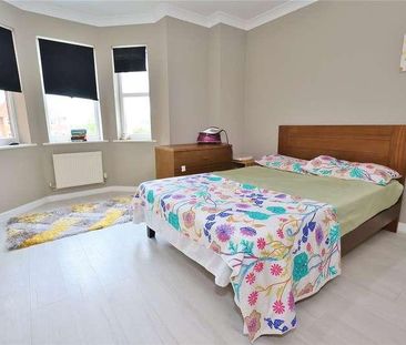 Lavender Road, Woking, Surrey, GU22 - Photo 6