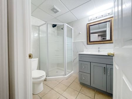 For Lease - 63 Banchory Crescent, Kanata, Ontario - Photo 4