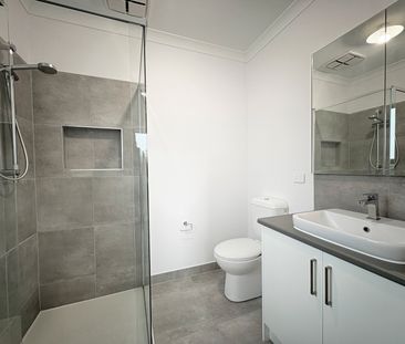 Comfort, Convenience and Added Practicality on the Cusp of East Gee... - Photo 3