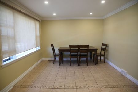 For Lease - 402 Guelph Line, Burlington, Ontario - Photo 3