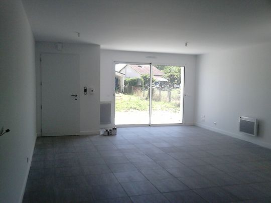 Location Maison 4 pièces 95m² - Photo 1