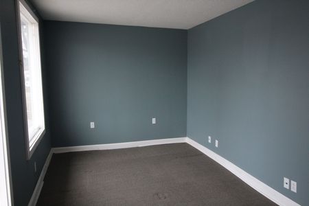 For Lease - 413 Eldon Road Unit# 2, Kawartha Lakes, Ontario - Photo 2