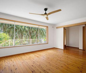 Comfort, charm, and convenience in a sought-after location - Photo 1