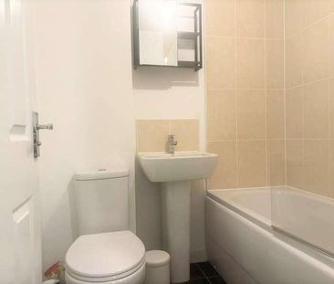 Sir Harry Secombe Court, Swansea, SA1 - Photo 5