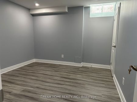 For Lease - 11 Argelia Crescent, Brampton, Ontario - Photo 5