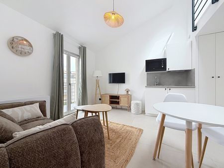 Location Appartement 1 pièce 26m² NICE 06000 - Photo 2