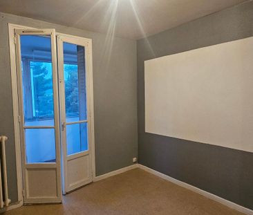 Location Appartement 4 pièces 72m² PRIVAS 07000 - Photo 1