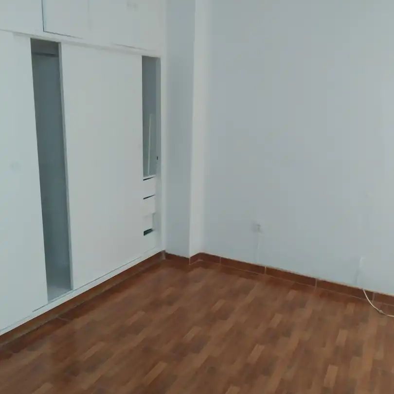 Piso de alquiler en Maria Guerrero, Centro Histórico - Photo 1